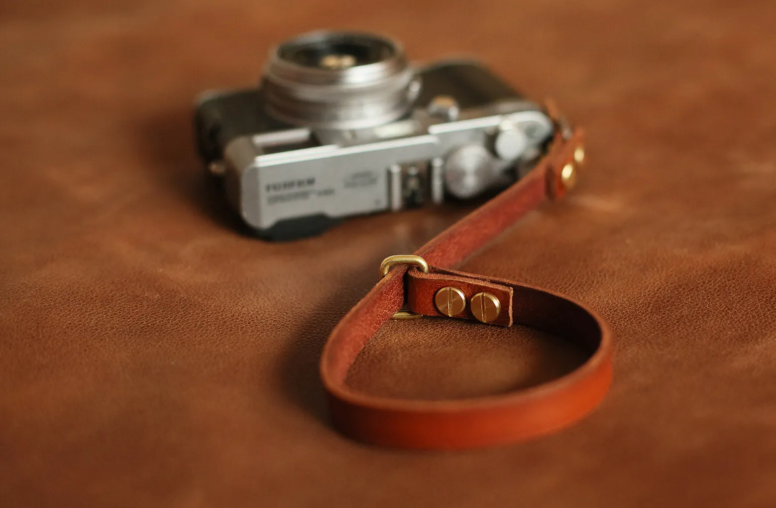 Windmup Brown Leather Camera Wrist Strap ?C Handmade for Film & Digital Cameras Work Ready Reinforced