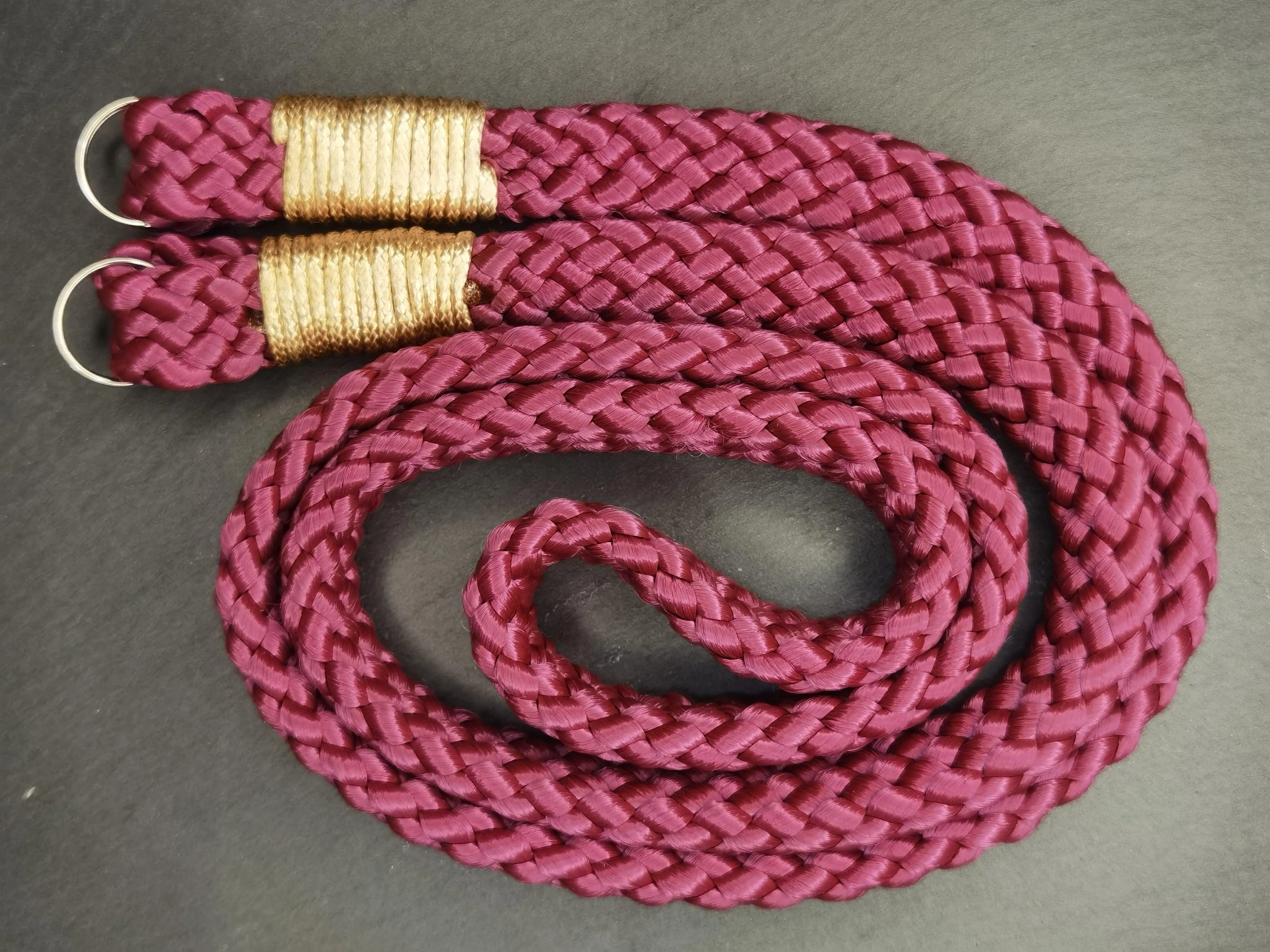 Comfortable Rotating Hook Flat Plum Acrylic Camera Strap