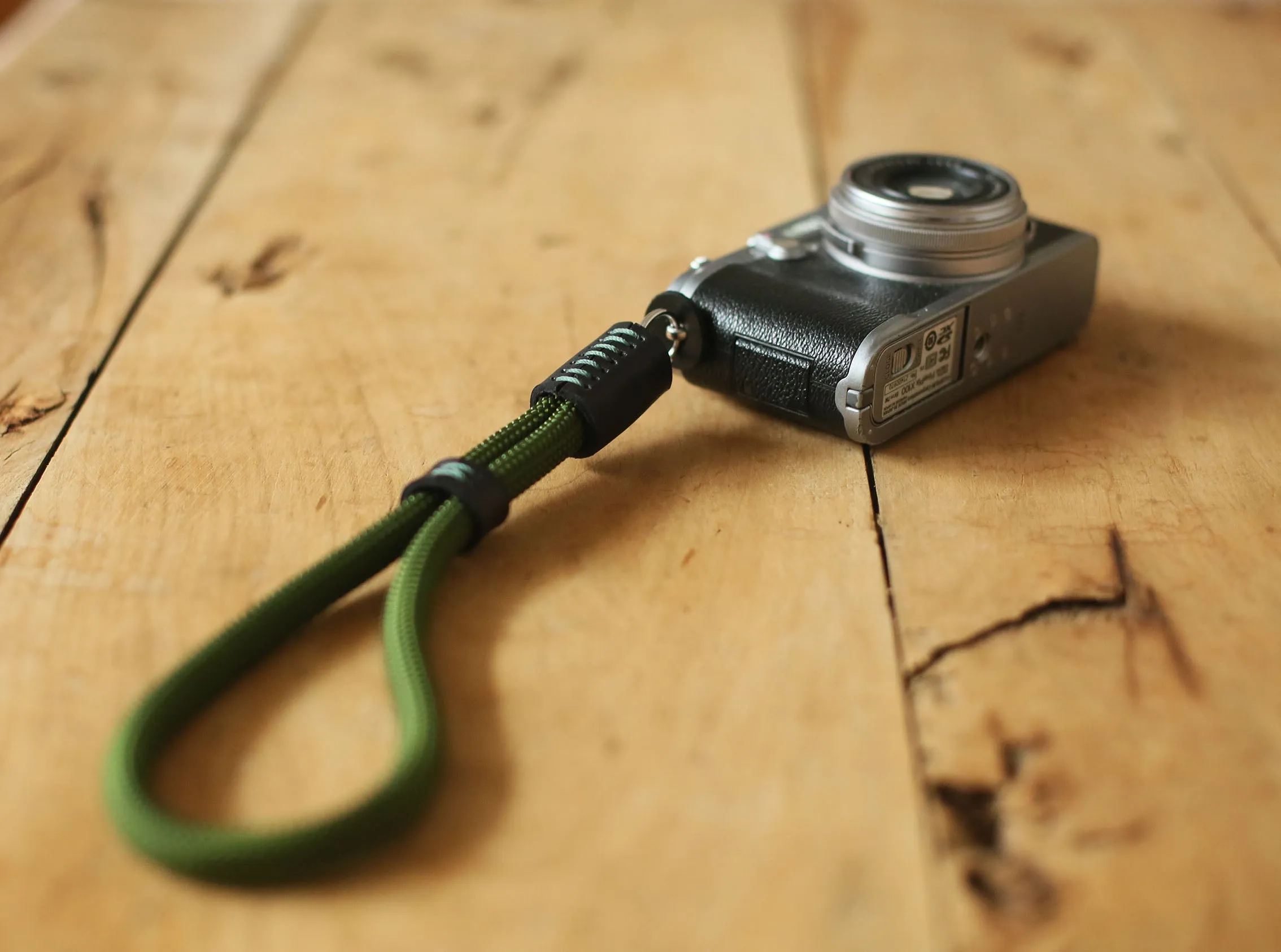 Hiking Comfort Strap Windmup? Military Green Climbing Rope Camera Wrist Strap ?C Rugged Elegance for Every Adventure