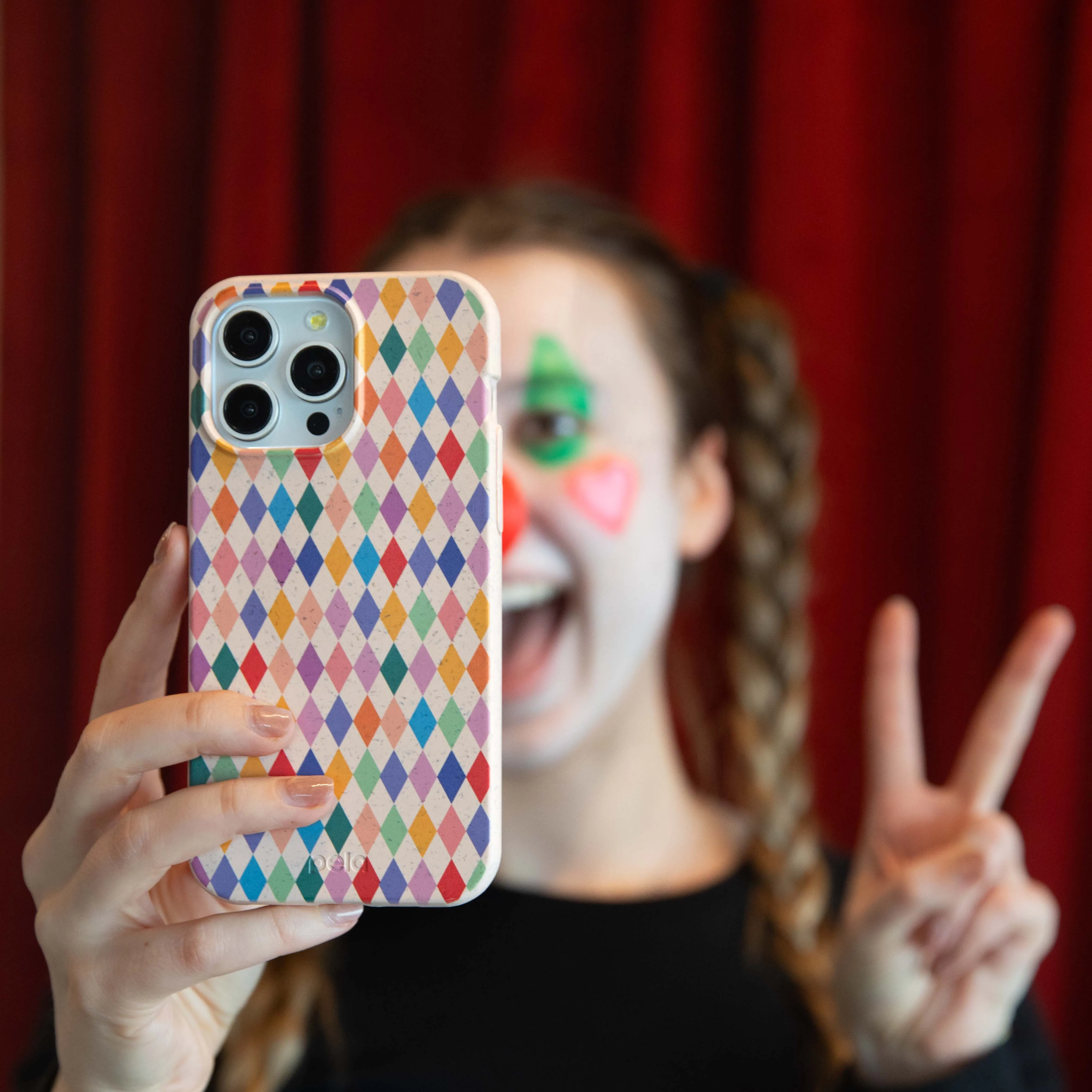 Chic Accessory Seashell Carnival Jewels iPhone Air Case