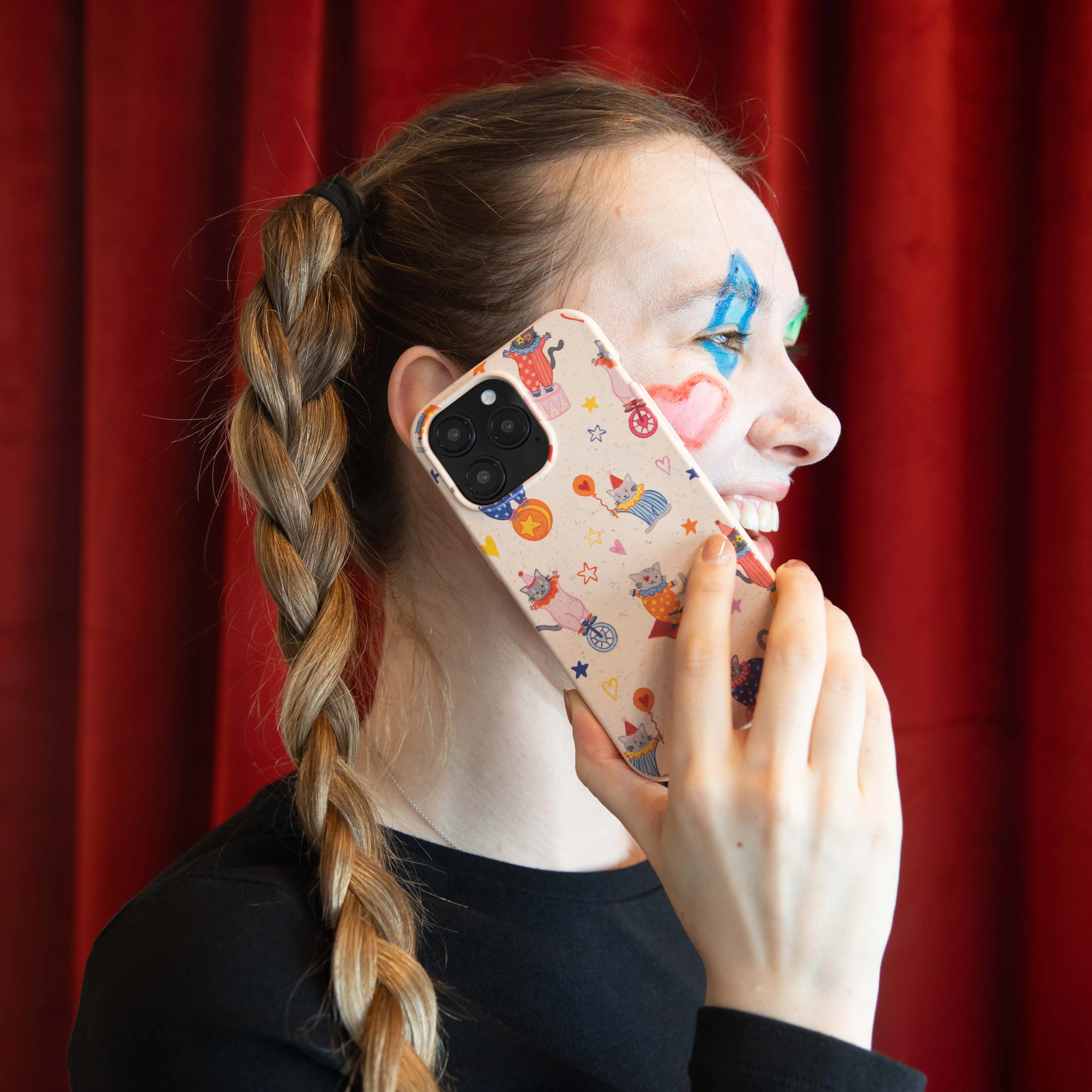 Classic Frame Smooth Design Seashell Cat Clowns iPhone Air Case