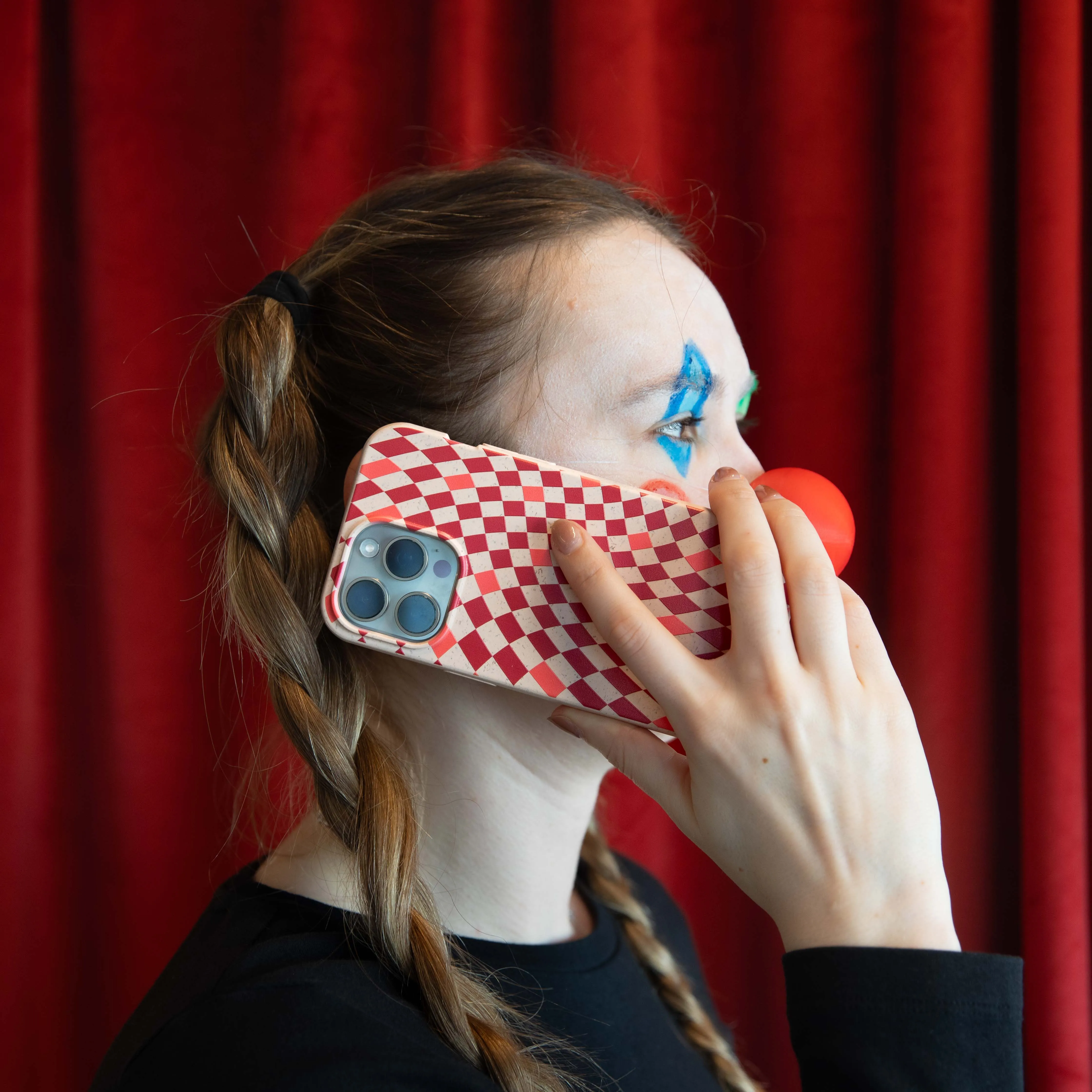 Anti glare Seashell Red Checks iPhone Air Case